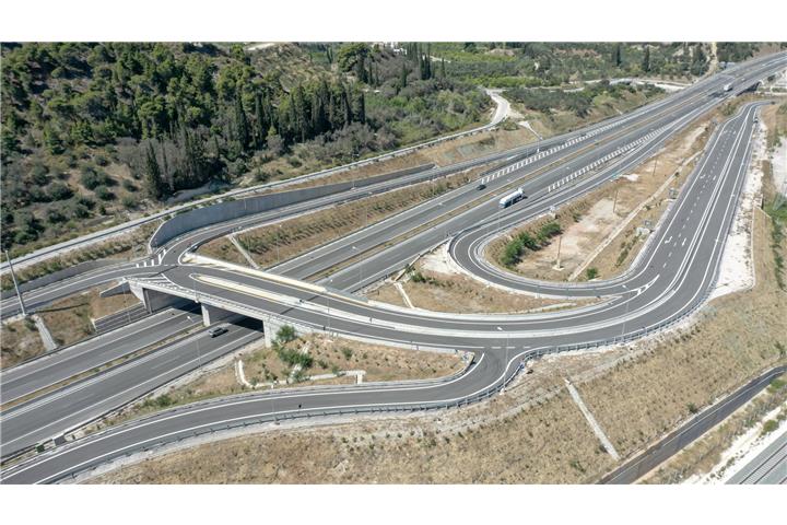 Παράδοση στην κυκλοφορία του νέου Κόμβου Λυκοποριάς