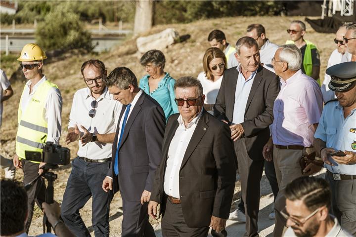 Ολυμπία Οδός: Τελετή εγκαινίων του προγράμματος ηλιακής ενέργειας κατά μήκος του αυτοκινητόδρομου Αθηνών-Πατρών