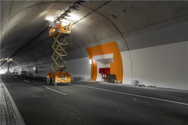 Olympia Odos achieves full lighting modernization